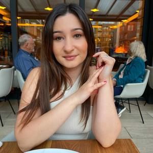 Meet your Posher, Kubra